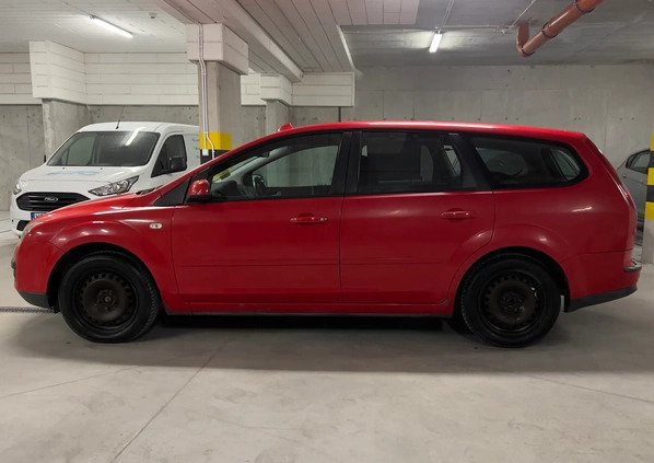 Ford Focus cena 5999 przebieg: 370000, rok produkcji 2007 z Warszawa małe 92